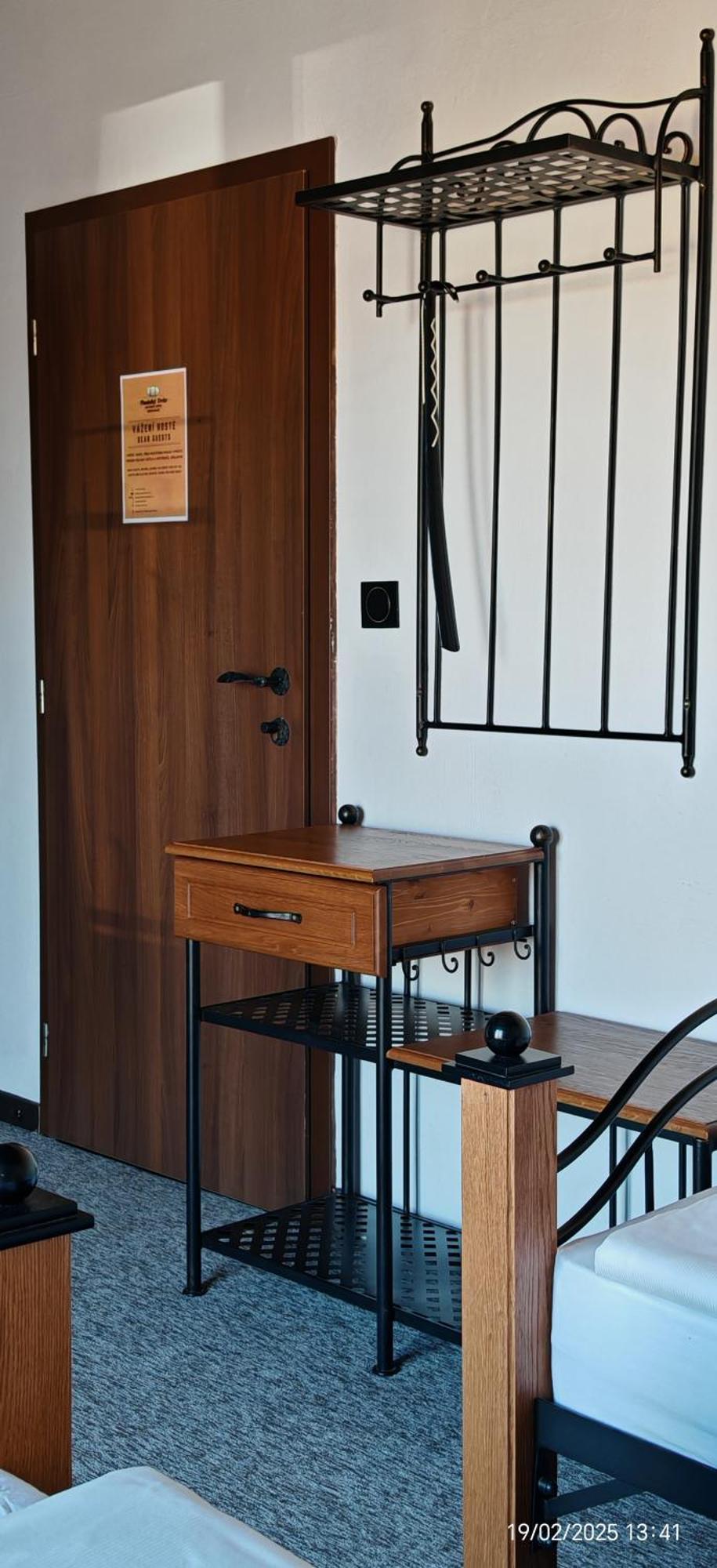 Hotel Plzensky Dvur Frýdek-Místek Buitenkant foto
